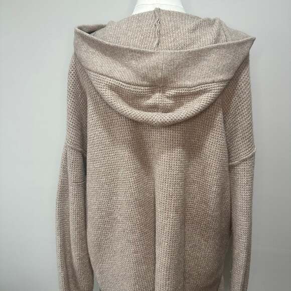 Aerie V-Neck Waffle Knit Hoodie Pullover Sweater in Tan, Sz M, *See flaw - Picture 4 of 7